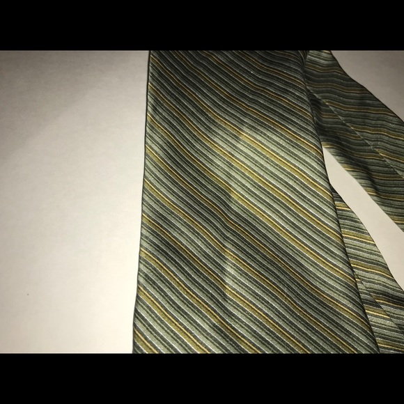 Stanford multi green stripped and gold tie. - Picture 3 of 4